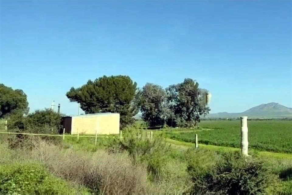 El hallazgo fue a  un costado de la carretera estatal Fresnillo-Guadalupe, a la altura del rancho Las Perlitas