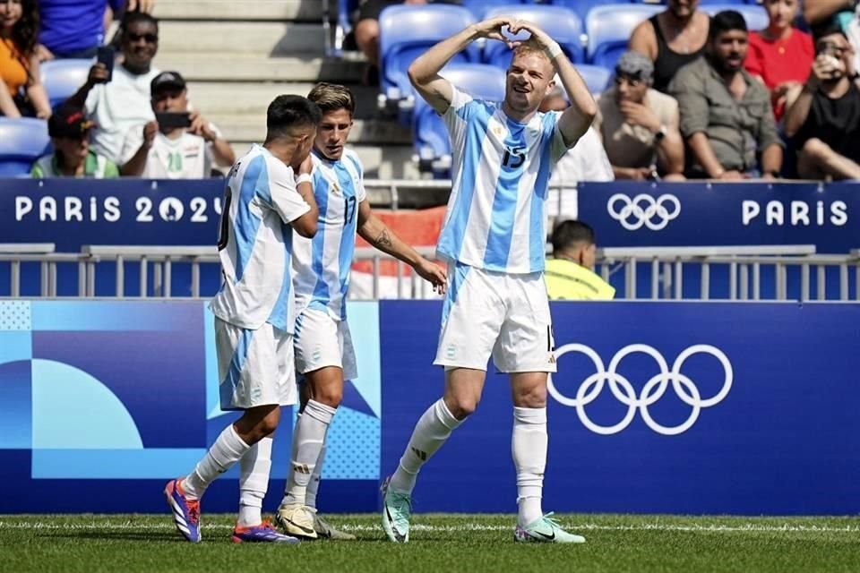 El equipo albiceleste viene de derrotar a Irak por 3-1 en su última presentación y dependen de sí mismos para avanzar a Cuartos de Final.