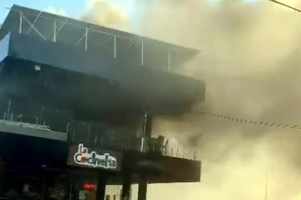 El restaurante 'El Establo' está ubicado en el segundo piso en la plaza San José, en Ciudad Victoria.