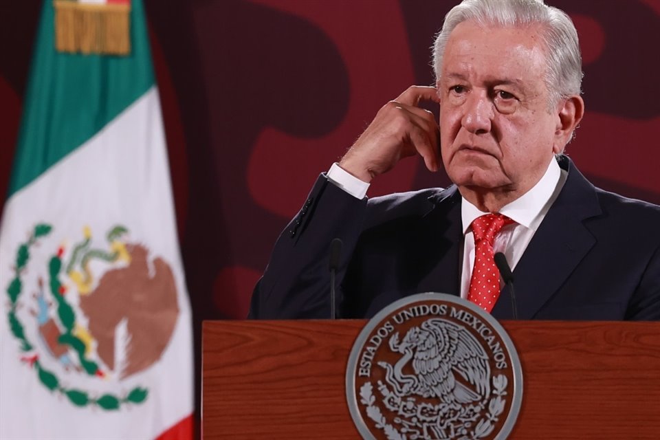 AMLO criticó el supuesto injerencismo tras la ruptura de Maduro con 7 países; pidió respetar soberanía venezolana y aguardar resultados.