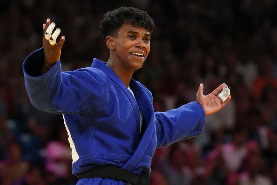 La judoca Prisca Awiti consiguió la medalla de plata en los Juegos Olímpicos de París 2024, la primera para México en este deporte.