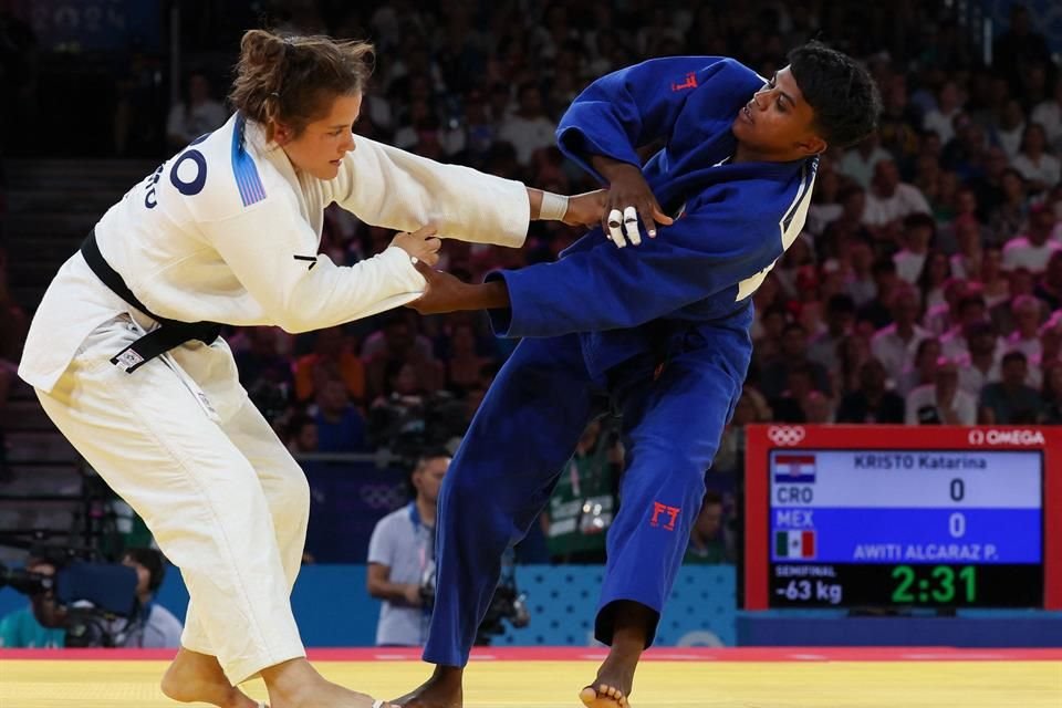 La judoca Prisca Awiti consiguió la medalla de plata en los Juegos Olímpicos de París 2024, la primera para México en este deporte.