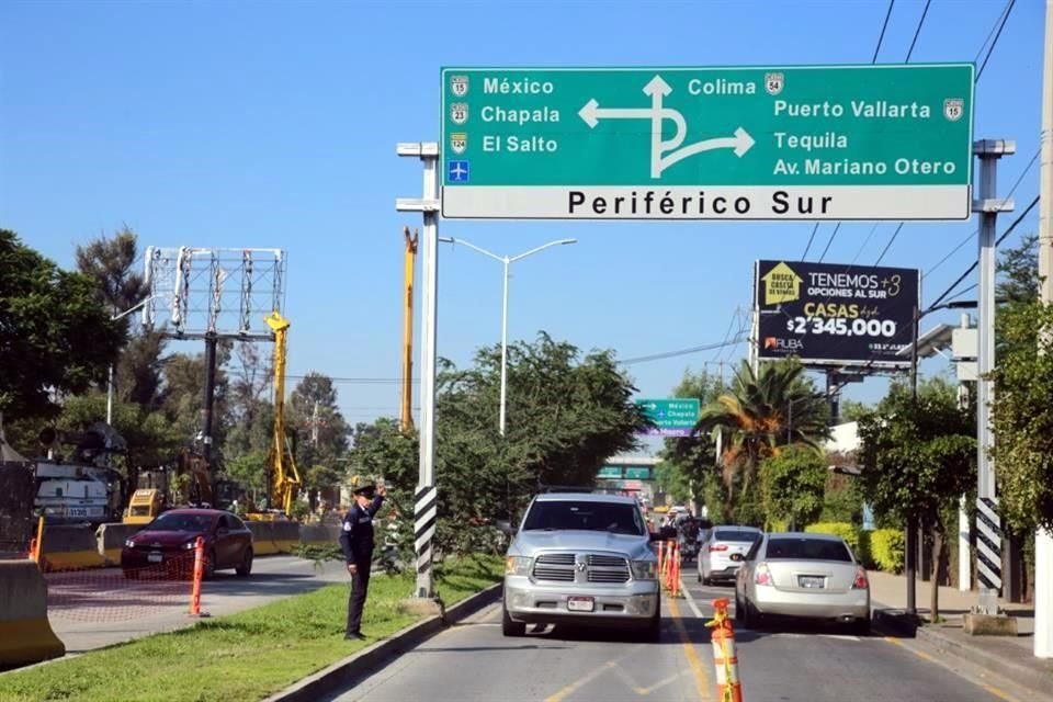 Secretaría del Trabajo pide flexibilizar el horario de ingreso de trabajadores que se ven afectados por las reparaciones en López Mateos.