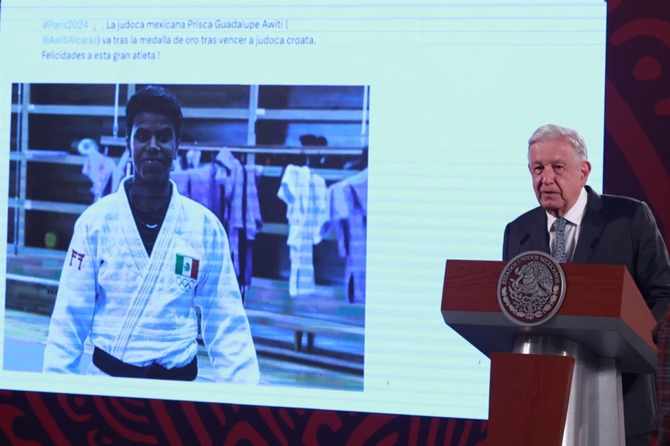 AMLO expresó su reconocimiento a la judoca mexicana Prisca Awiti por obtener la medalla de plata en los Juegos Olímpicos de París 2024.