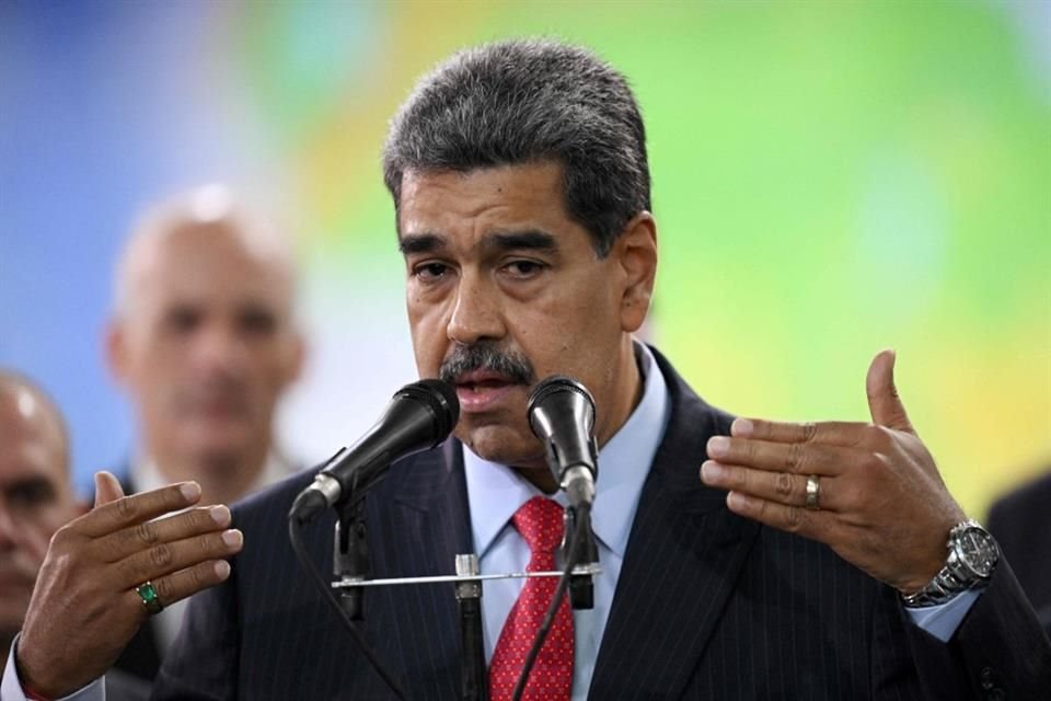 El Presidente venezolano, Nicolás Maduro, da un discurso en Caracas.