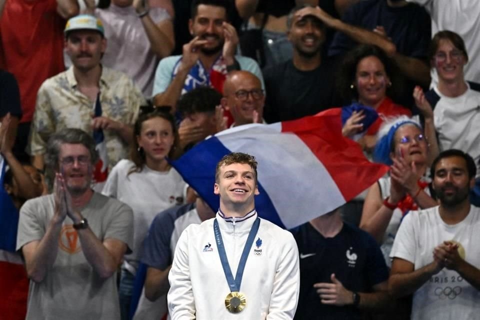 Léon Marchand sumó su tercer oro en París 2024 con otro récord olímpico a su palmarés.