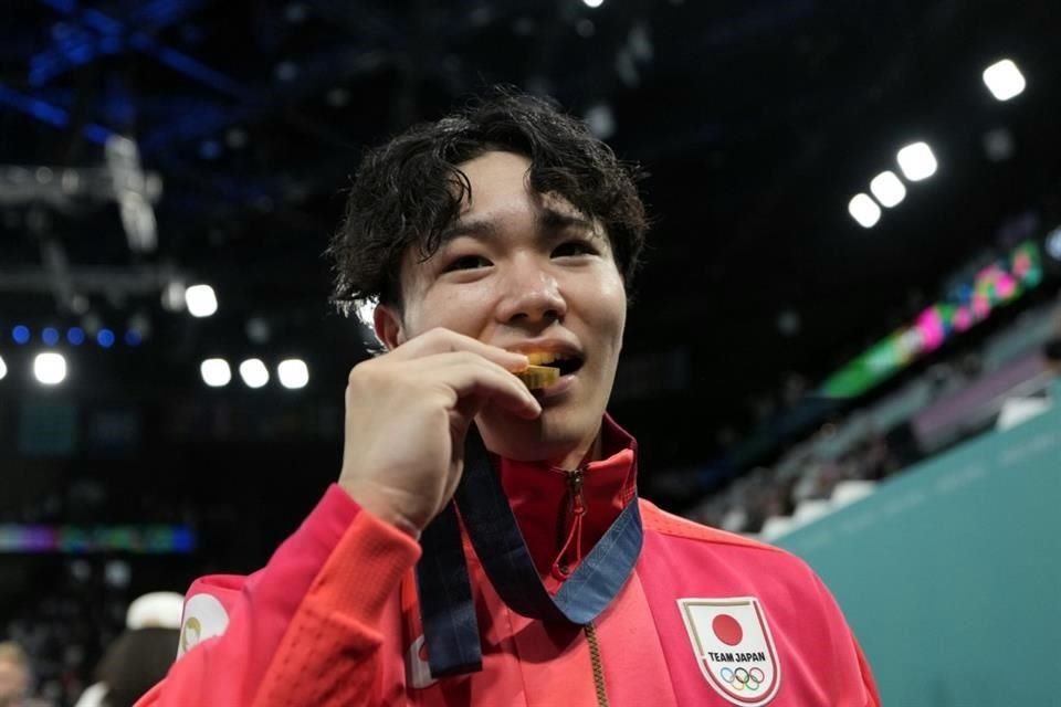 El nuevo medallista de Oro en el All-Around masculino olímpico.