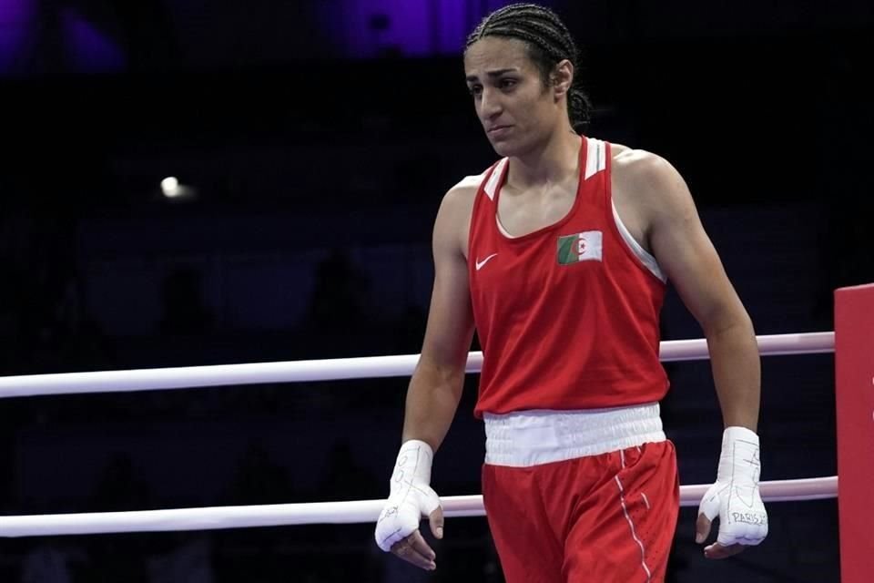 Imane Khelif provocó que la italiana saliera llorando del ring.