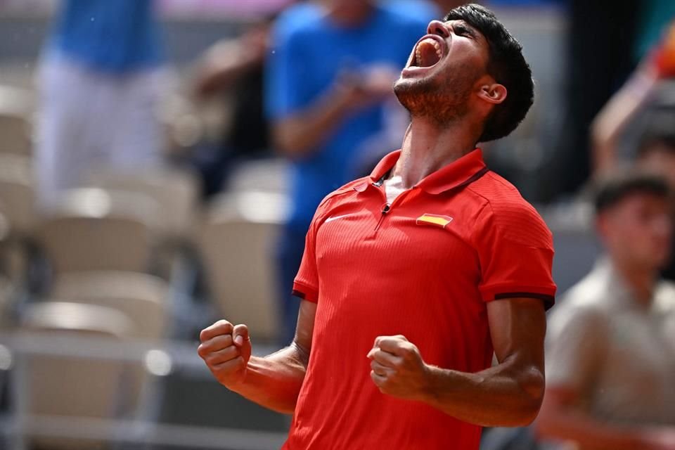 Carlos Alcaraz está a un paso de las medallas.