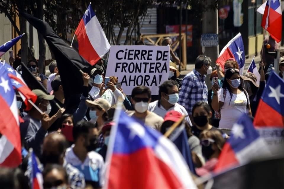 Chile reforzará su frontera y buscará coordinarse con otros países para hacer frente a una esperada nueva ola migratoria desde Venezuela.