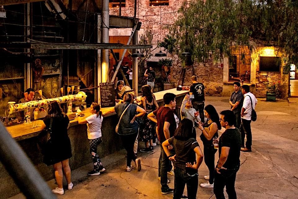 Encuéntralas en Querétaro, Ciudad de México, Guadalajara, y en cadenas como City Market y La Comer.