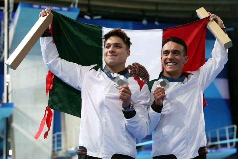 Juan Celaya encontró revancha luego de rozar el podio en Tokio 2020, pero encontró en Osmar Olvera a su dupla ideal para colgarse su primera medalla olímpica.