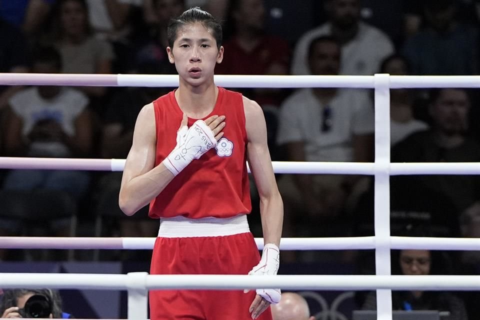 La taiwanesa Lin Yu Ting, una de las dos boxeadoras involucradas en polémica de género, consiguió la victoria en su estreno en París 2024.