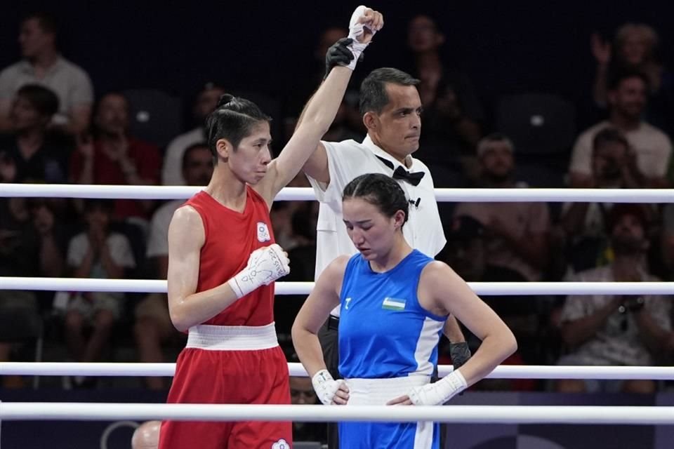 La taiwanesa Lin Yu Ting, una de las dos boxeadoras involucradas en polémica de género, consiguió la victoria en su estreno en París 2024.