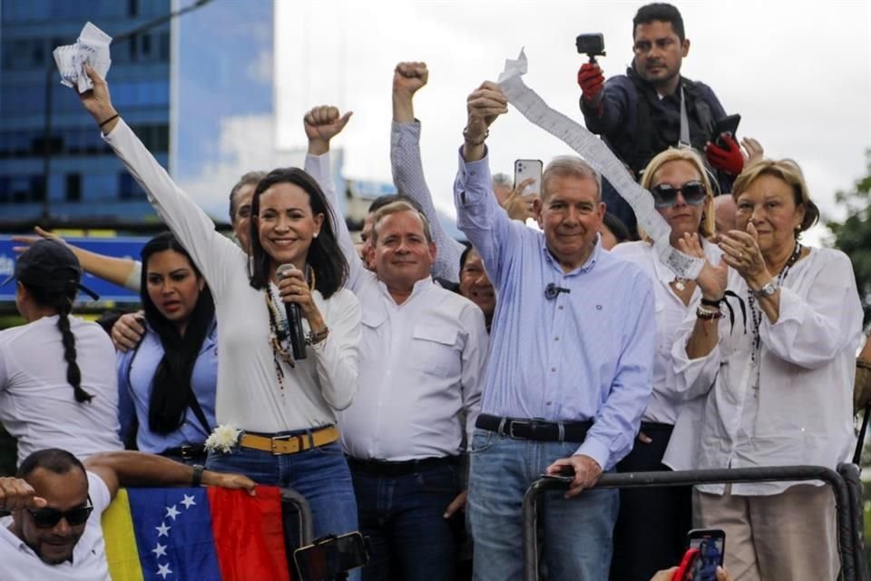 Argentina y Uruguay reconocieron al opositor Edmundo González como Presidente electo de Venezuela, señalando la 'evidencia' de la Oposición.