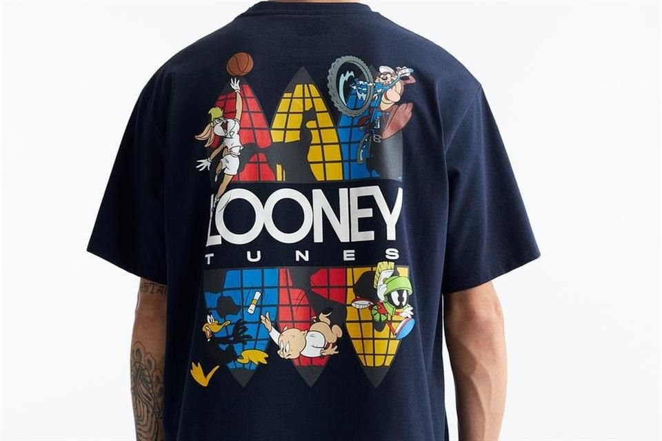 Pull&Bear presenta 'Looney Tunes X Juegos Olímpicos 2024', que combina nostalgia y espíritu olímpico en camisetas, tank tops y calcetines.