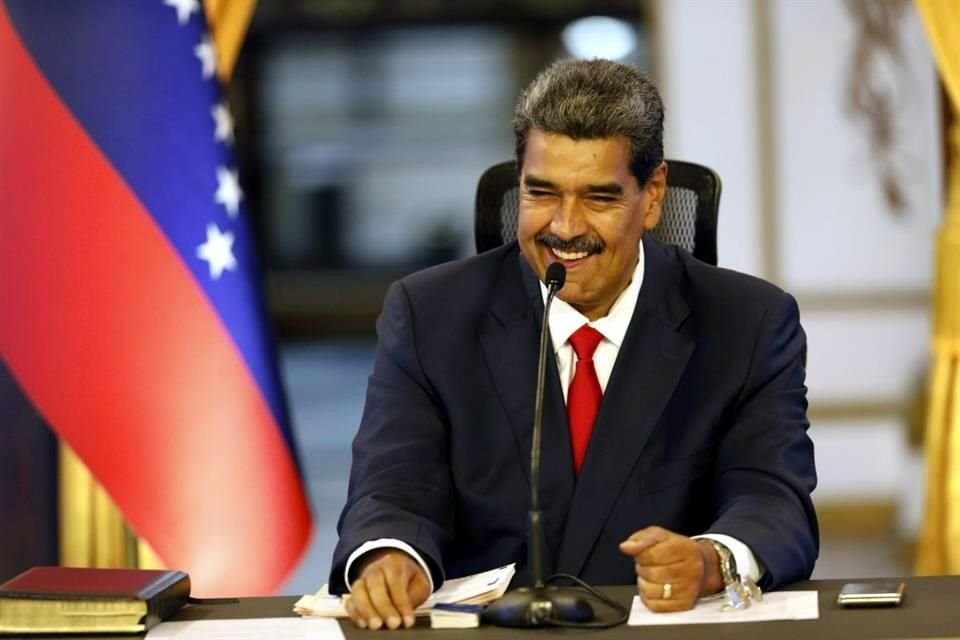 Maduro agradeció a AMLO por 'respetar a Venezuela' y gestionar acuerdo político con la Oposición que denunció fraude electoral.