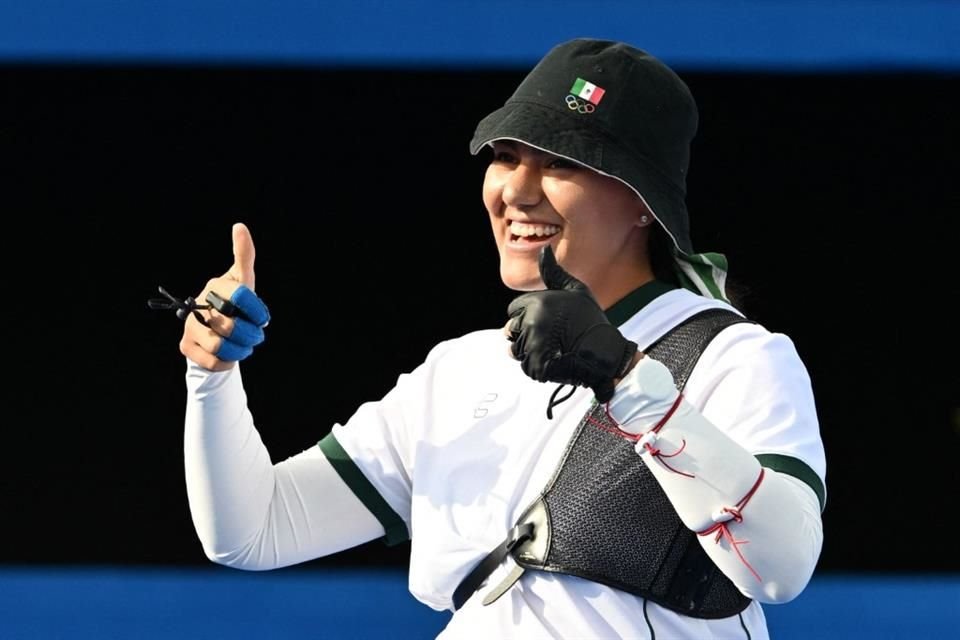 En un reñido duelo que se definió en flecha de oro, Alejandra Valencia derrotó 6-5 a la china Jiaman Li para avanzar a los Cuartos de Final.