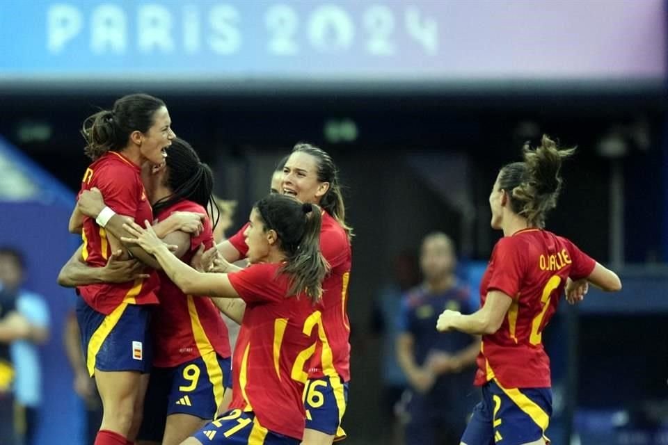 España se levantó de un 0-2 para derrotar a Colombia en penaltis y meterse a la Semifinal del Futbol Femenil en París 2024.