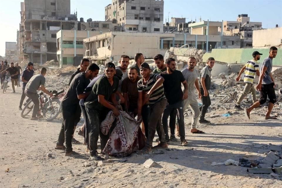 Un ataque aéreo israelí contra escuela en Gaza dejó 15 muertos, mientras que dos ataques en Cisjordania mataron a 9 militantes de Hamas.