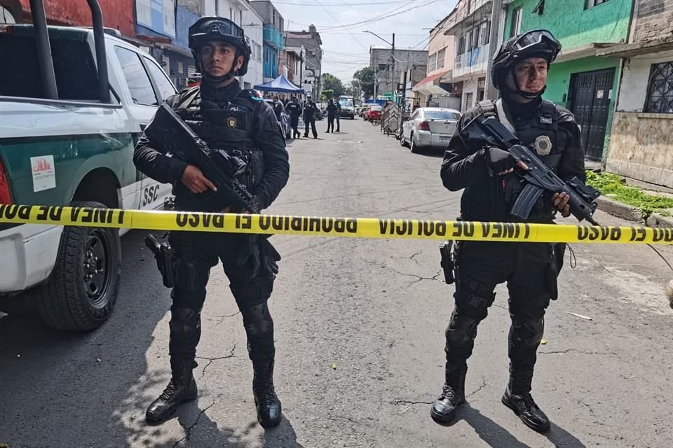 Al exterior del negocio fueron ubicados al menos cinco indicios balísticos. El atacante no fue detenido.