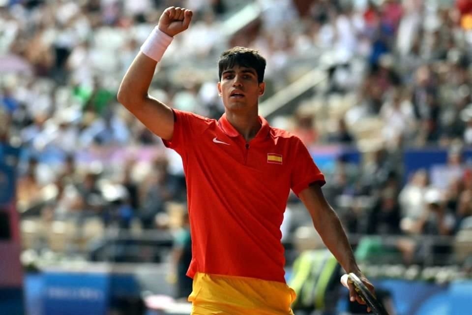 Carlos Alcaraz se quedó con la tercera medalla de Plata en la historia para un tenista español en singles de Juegos Olímpicos.