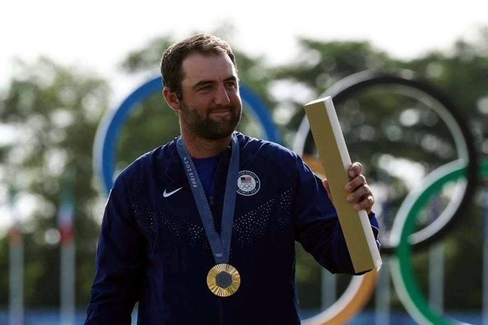 Scottie Scheffler se quedó con el Oro olímpico de golf en París 2024.