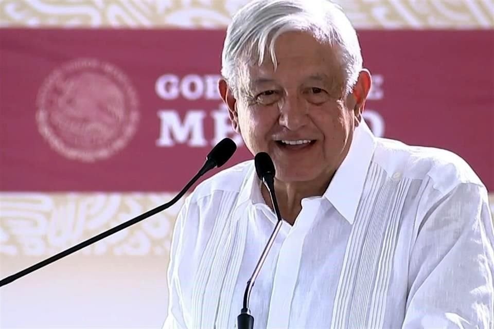 El Presidente Andrés Manuel López Obrador encabezó la inauguración de la carretera Acayucan-La Ventosa.