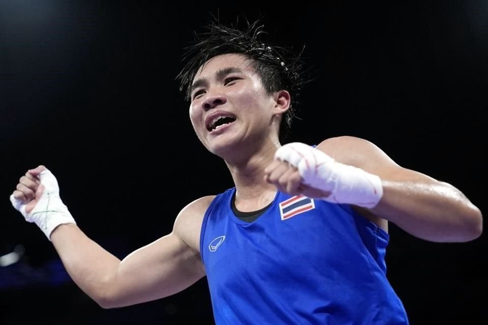 La tailandesa Janjaem Suwannapheng peleará contra Imane Khelif en la semifinal femenina de 66 kg en los Juegos Olímpicos de París, este martes 6 de agosto.