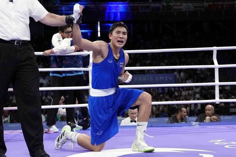 Janjaem es una boxeadora amateur de 23 años que en 2023 se enfrentó contra Khelif en India, perdiendo el combate.