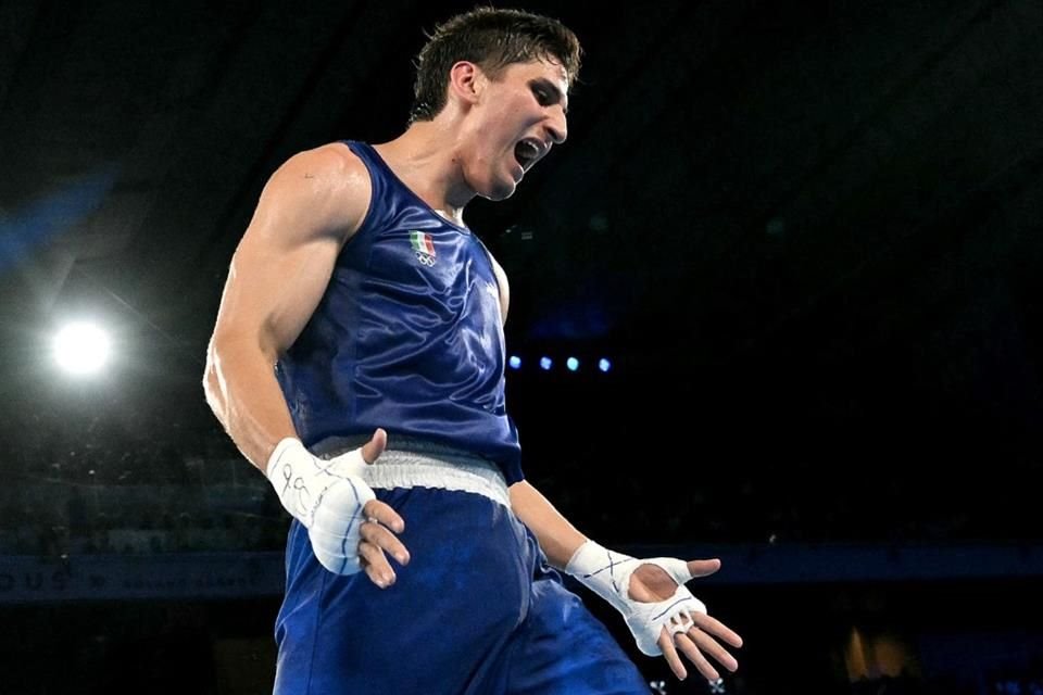 El mexicano Marco Verde venció al británico Lewis Richardson y peleará por la medalla de Oro en el boxeo de los 71 kilos en París.