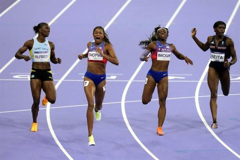 Julien Alfred ganó la Plata, que es la segunda medalla en la historia de Santa Lucía, siendo la primera la de ella misma que ganó en los 100m.