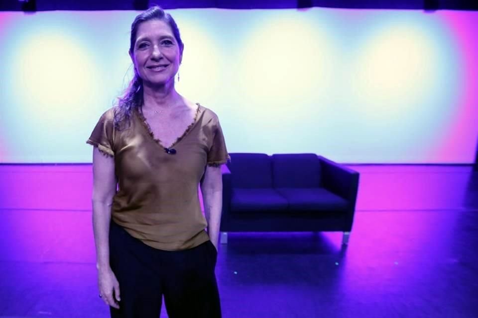 La dirección de Danza de la UNAM, encabezada por Claudia Lavista, emitirá una convocatoria para integrar en 2025 la programación principal de la sala Miguel Covarrubias y del salón de Danza del CCU.