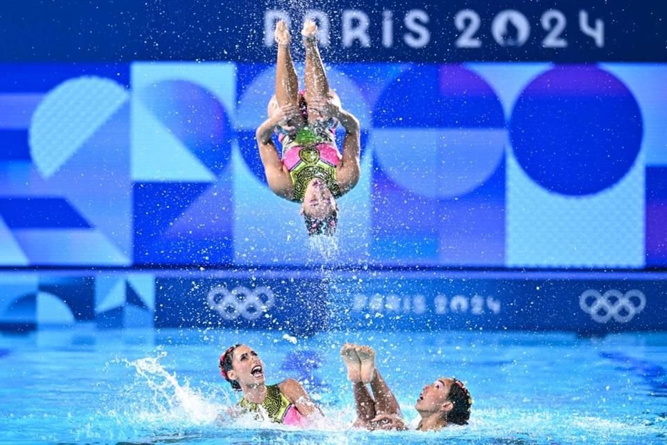 Luego de presentar la rutina acrobática, el equipo mexicano de natación artística finalizó en la séptima posición en Juegos de París 2024.