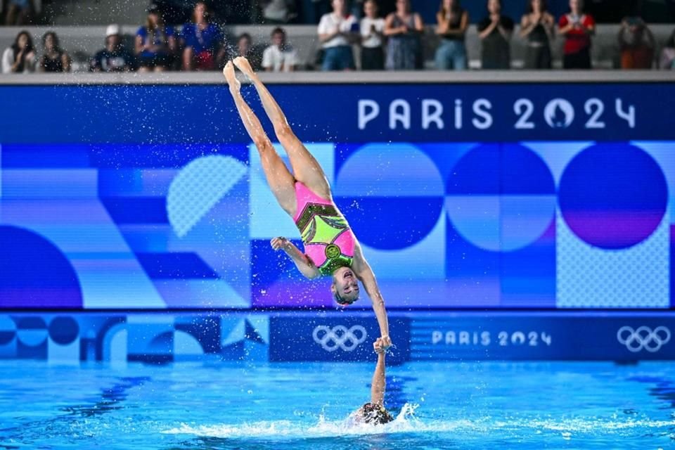 Luego de presentar la rutina acrobática, el equipo mexicano de natación artística finalizó en la séptima posición en Juegos de París 2024.