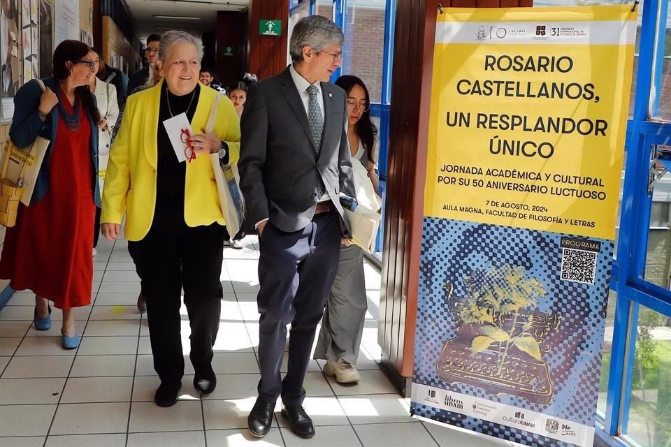 Patricia Dávila, Secretaria General de la UNAM, y William Lee, coordinador de Relaciones y Asuntos Internacionales, también asistieron a la jornada.