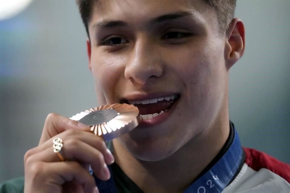 Osmar tomo revancha en los clavados olímpicos tras no clasificar a la Final individual de trampolín en Tokio 2020.