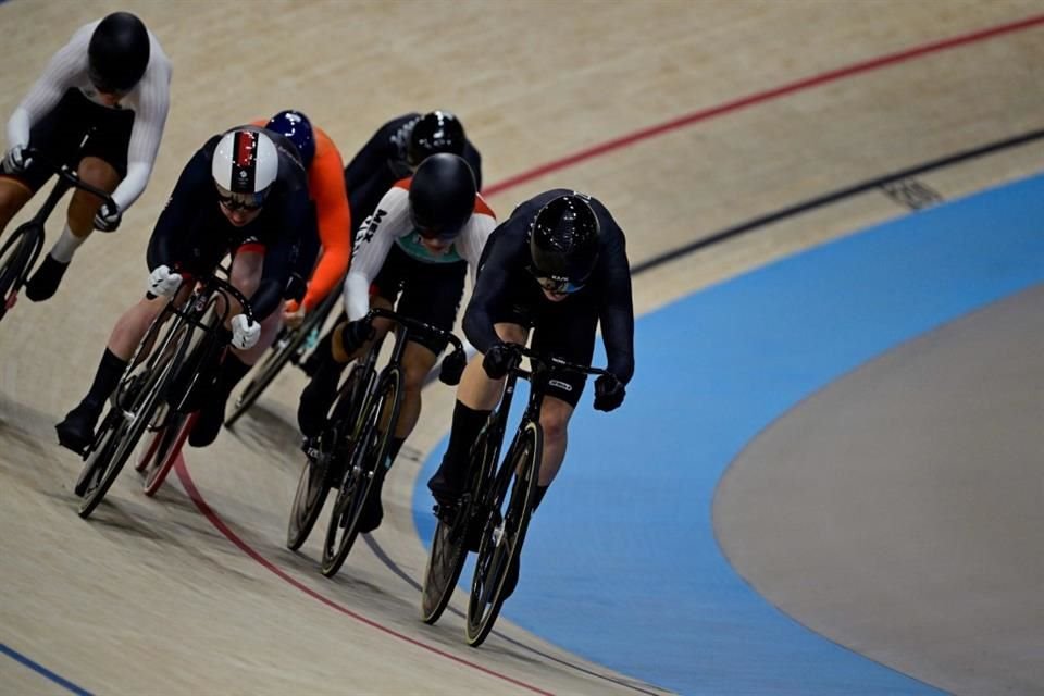 Daniela Gaxiola finalizó en sexto lugar la Final de Keirin en ciclismo de pista, mejor lugar para un latinoamericano en esta prueba.