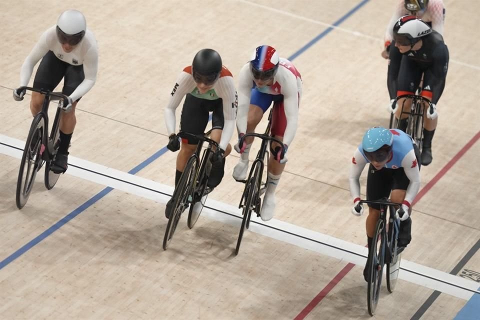 Daniela Gaxiola finalizó en sexto lugar la Final de Keirin en ciclismo de pista, mejor lugar para un latinoamericano en esta prueba.