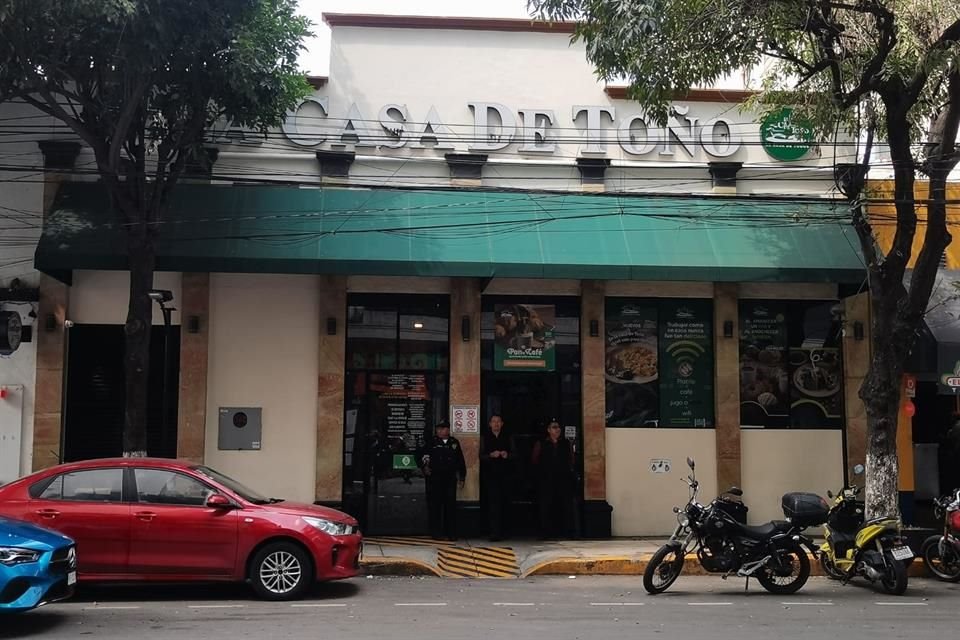 La Casa de Toño de la Verónica Anzures era resguardada por dos vigilantes privados y sólo un policía capitalino. 