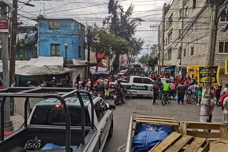 En el operativo se desplegó vehículos oficiales y un helicóptero Cóndor. 