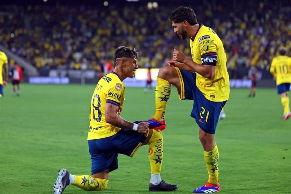 Martín sigue sumando goles con el América.