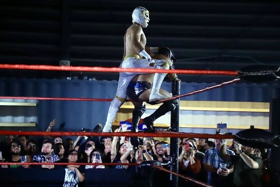 Durante el Wild o Fest 2024 también hubo función de luchas.