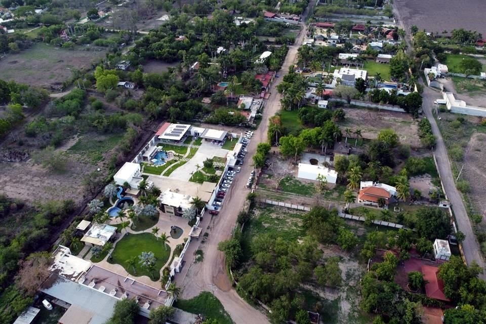 La zona campestre sólo cuenta con una entrada y salida y a pesar de no ser un lugar público, cualquier persona puede acceder libremente.