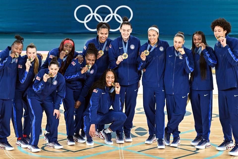 Estados Unidos se llevó su octavo Oro consecutivo de basquetbol femenil en el último día de París 2024.