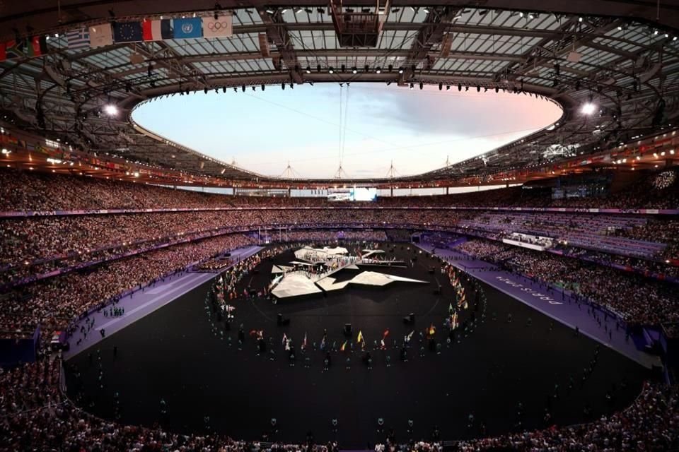 Espectacular lució el Stade de France.