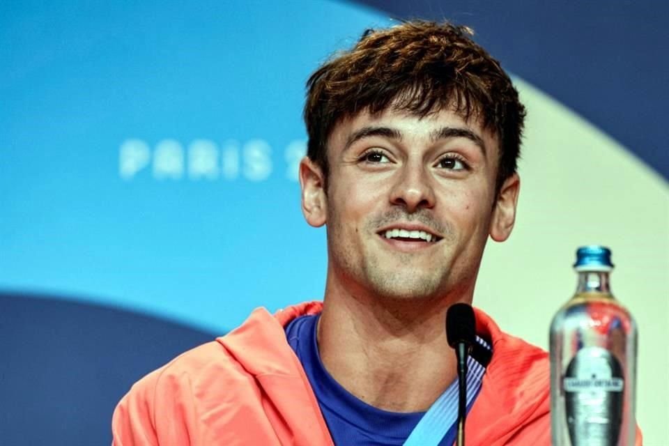 Tom Daley anunció en una entrevista que se retirará de los clavados tras ganar cinco medallas olímpicas para Gran Bretaña en la disciplina.