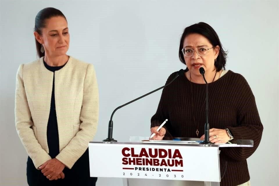 Claudia Sheinbaum presentó a Emilia Esther Calleja como próxima directora de la CFE.