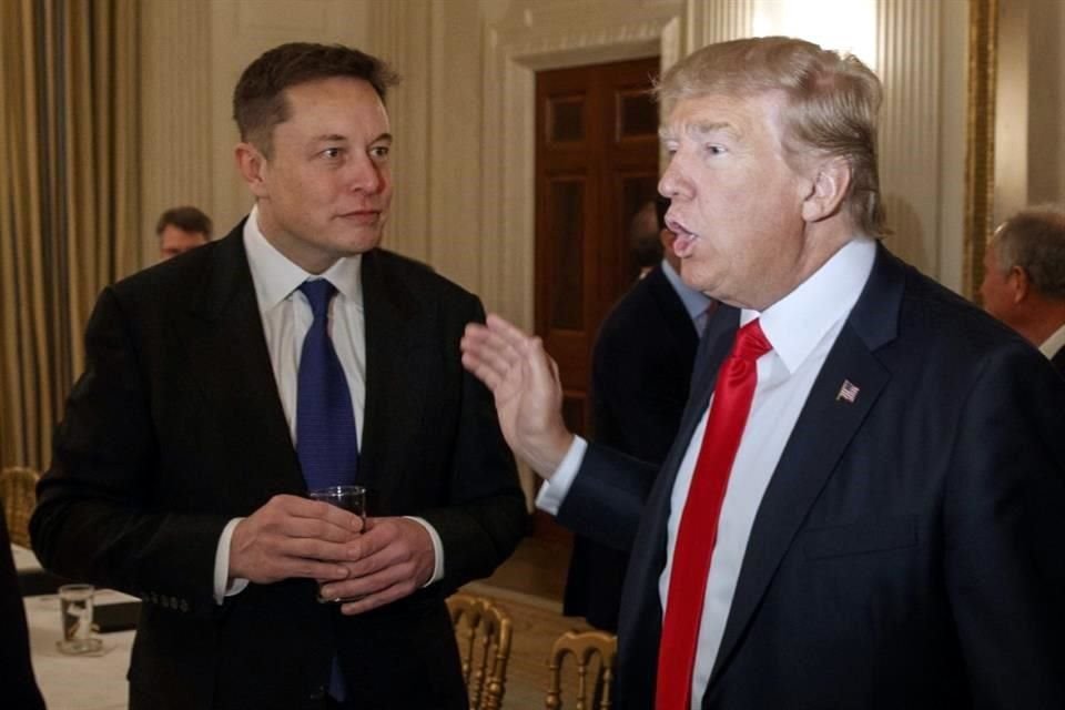 En la entrevista que sostuvo Donald Trump con Elon Musk en X, el ex Presidente sugirió que los empleadores podrían despedir a los trabajadores por hacer huelga.