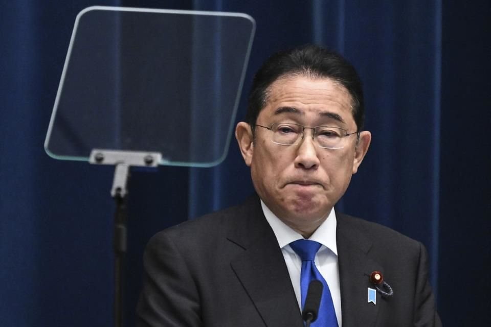 El Primer Ministro japonés Fumio Kishida durante una conferencia de prensa en Tokio.